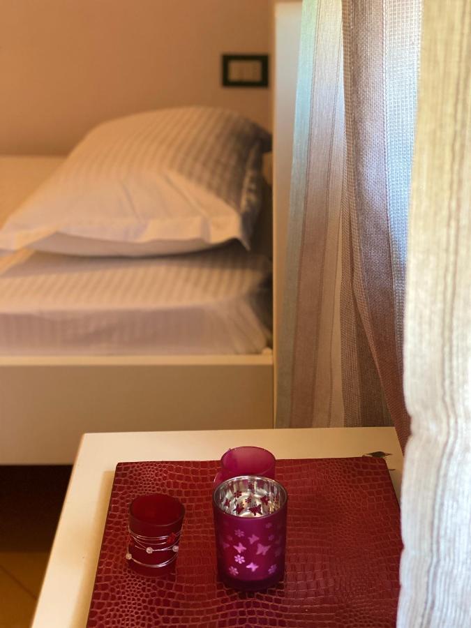 88 Apartment Himare Bagian luar foto