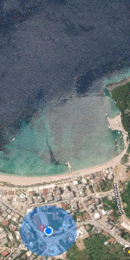 88 Apartment Himare Bagian luar foto